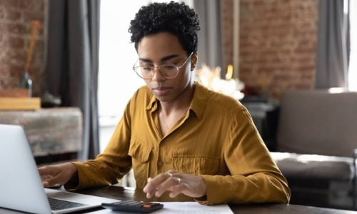 IFRS 2: Employee share-based payments arrangements with settlement alternatives