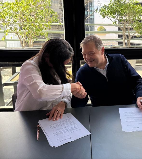 Signing of collaboration agreement with Fundación FLOR